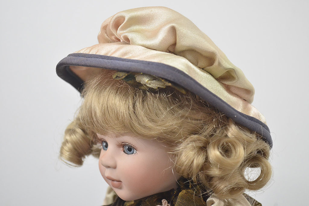 CASCO　ビスクドール　Cadeaux　Porcelain　doll　陶器人形(R-046773)