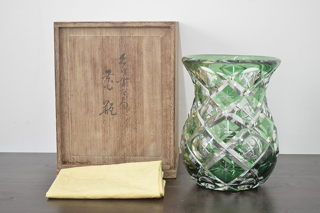 各務満 クリスタル 花瓶(緑切子、カガミクリスタル、花器、フラワー