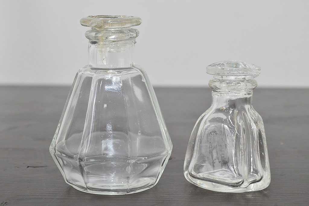 昭和初期〜中期　古い醤油差し　花瓶など4点(ヒゲタ、レトロ、ガラス)(R-046839)
