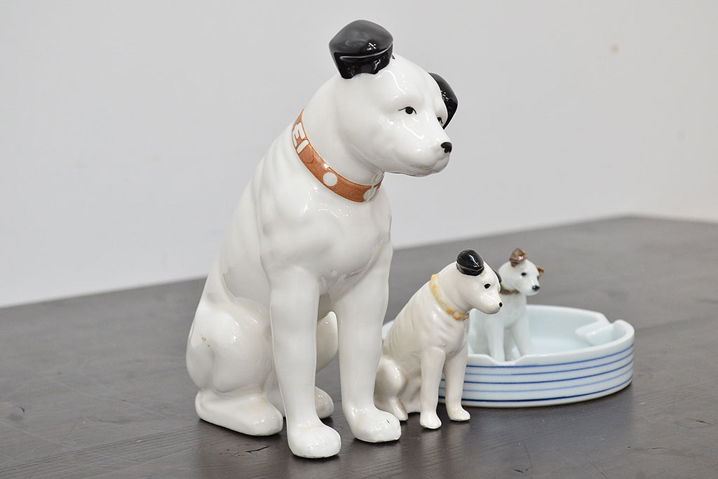 昭和レトロ 古いビクターニッパー犬2点 灰皿1点(Victor、日本 昭和レトロ 古いビクターニッパー犬2点 灰皿1点(Victor、日本