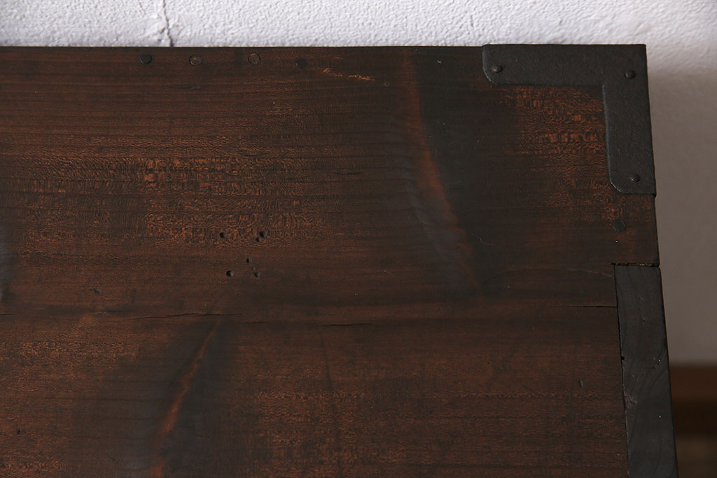 アンティーク家具　大正期　前面桐材　渋い味わいが魅力的な時代箪笥ローボード(チェスト、引き出し、テレビ台)(R-046898)