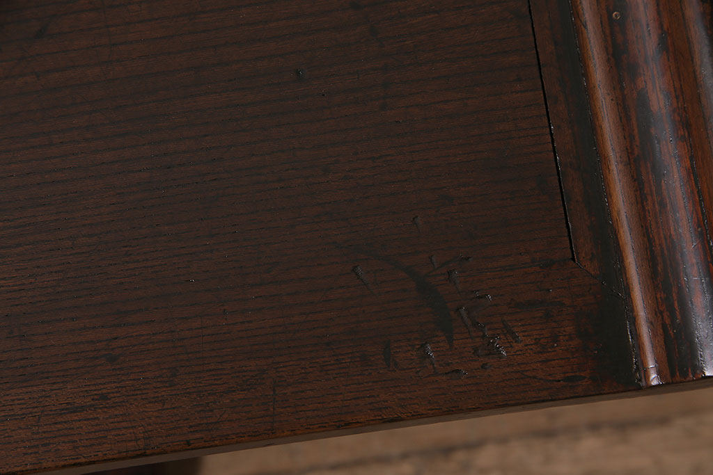 アンティーク家具　明治大正期　総ケヤキ材　凝った脚のつくりが目を引く文机(ローテーブル、センターテーブル)(R-046907)