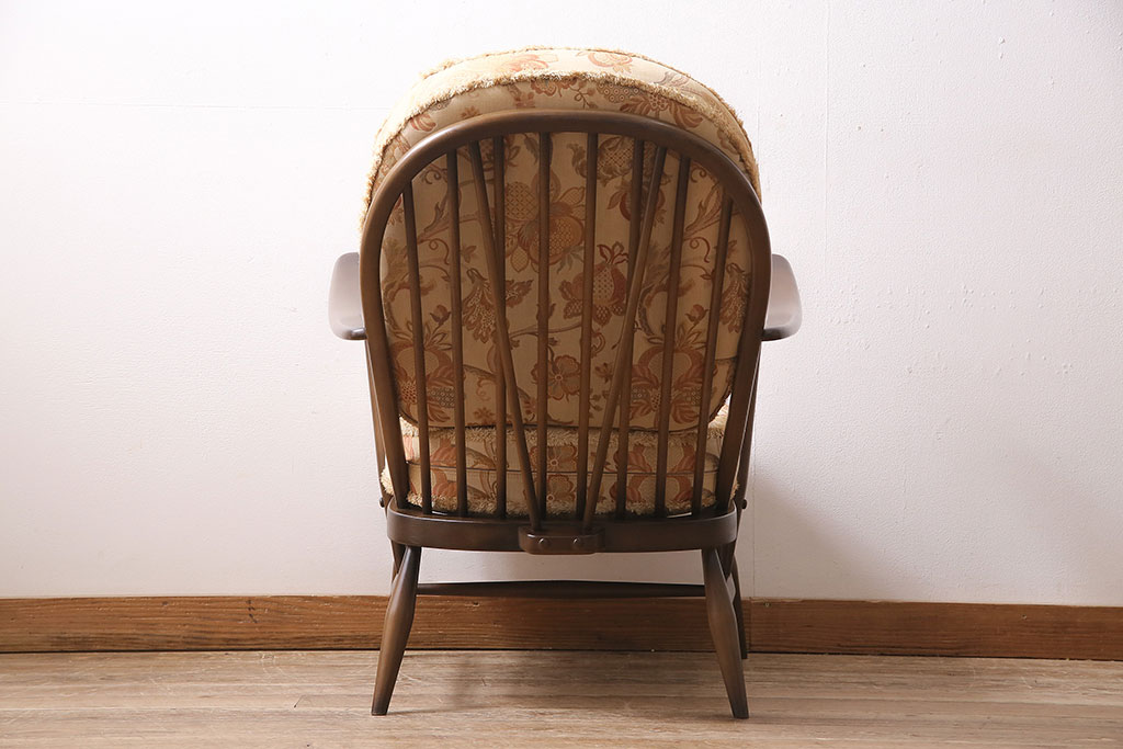 中古美品　ERCOL(アーコール)　淡い花柄のファブリックがお洒落な1人掛けソファ(ラウンジチェア、アームチェア、椅子、1シーターソファ)(R-046913)