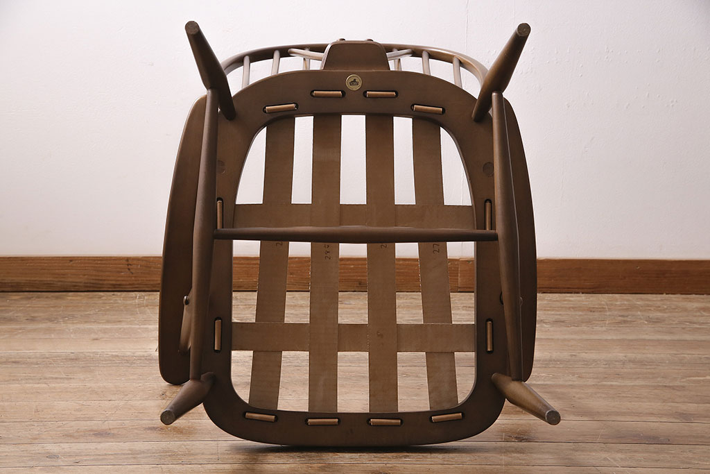 中古美品　ERCOL(アーコール)　淡い花柄のファブリックがお洒落な1人掛けソファ(ラウンジチェア、アームチェア、椅子、1シーターソファ)(R-046913)