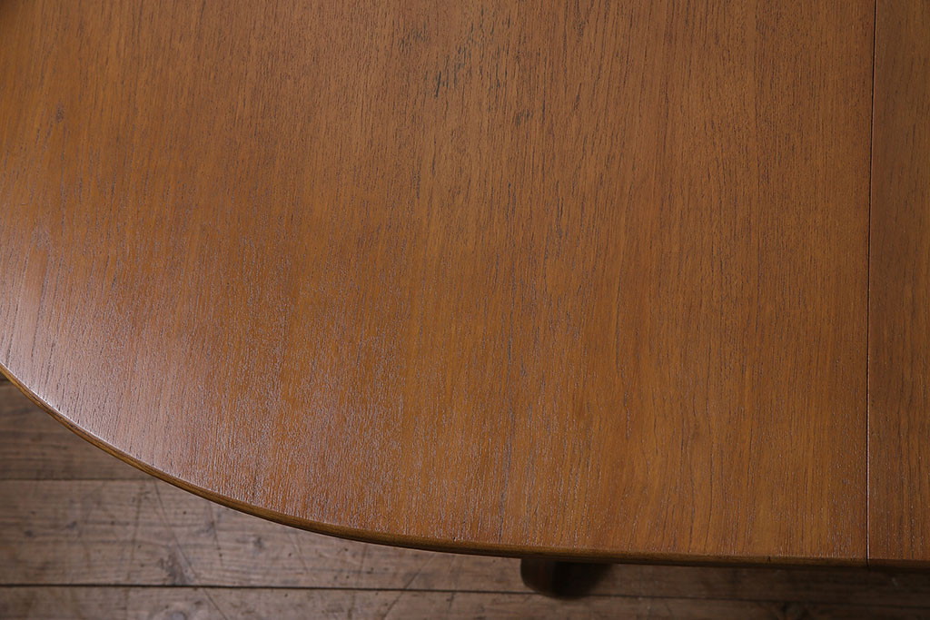 ヴィンテージ家具　イギリス　James H Sutcliffe&Son Ltd  チーク材　オーバル型　優しい雰囲気が魅力のエクステンションテーブル(ダイニングテーブル、ビンテージ)(R-046921)