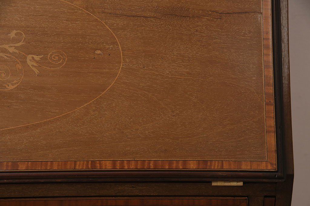 アンティーク家具　イギリスアンティーク　マホガニー材　象嵌細工入りの上品なライティングビューロー(ビューローブックケース、簿記机、在宅ワーク、在宅用収納棚、本箱、ワークデスク)(R-046948)