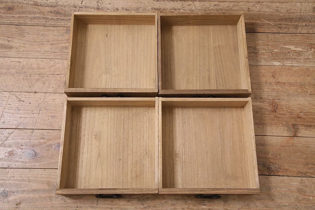 アンティーク家具　江戸期　希少!重厚な金具が味わい深い船箪笥型銭箱(掛硯型、懸硯型、銭函)(R-046949)