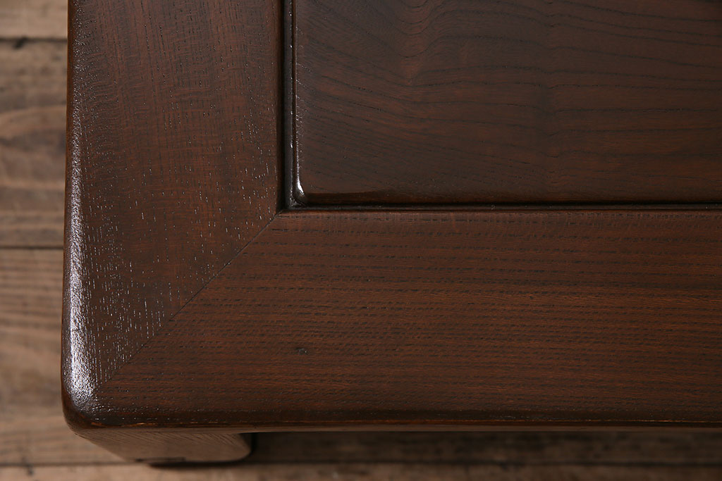 アンティーク家具　昭和初期　総ケヤキ材　脚の彫りが目を引く座卓(ローテーブル)(R-046985)