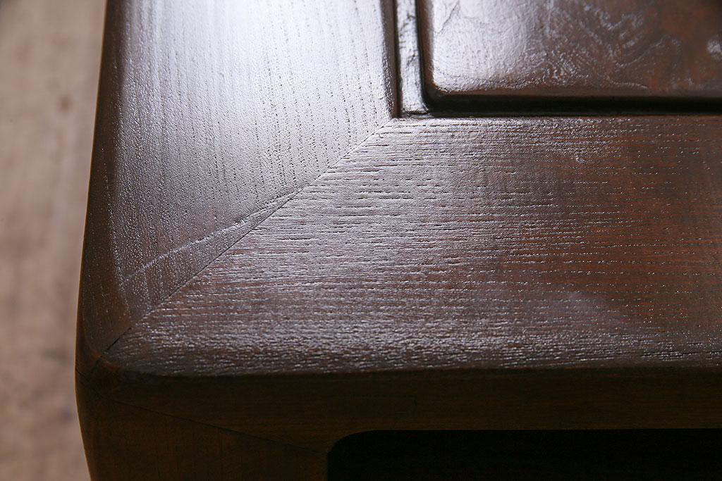 アンティーク家具　昭和初期　総ケヤキ材　脚の彫りが目を引く座卓(ローテーブル)(R-046985)