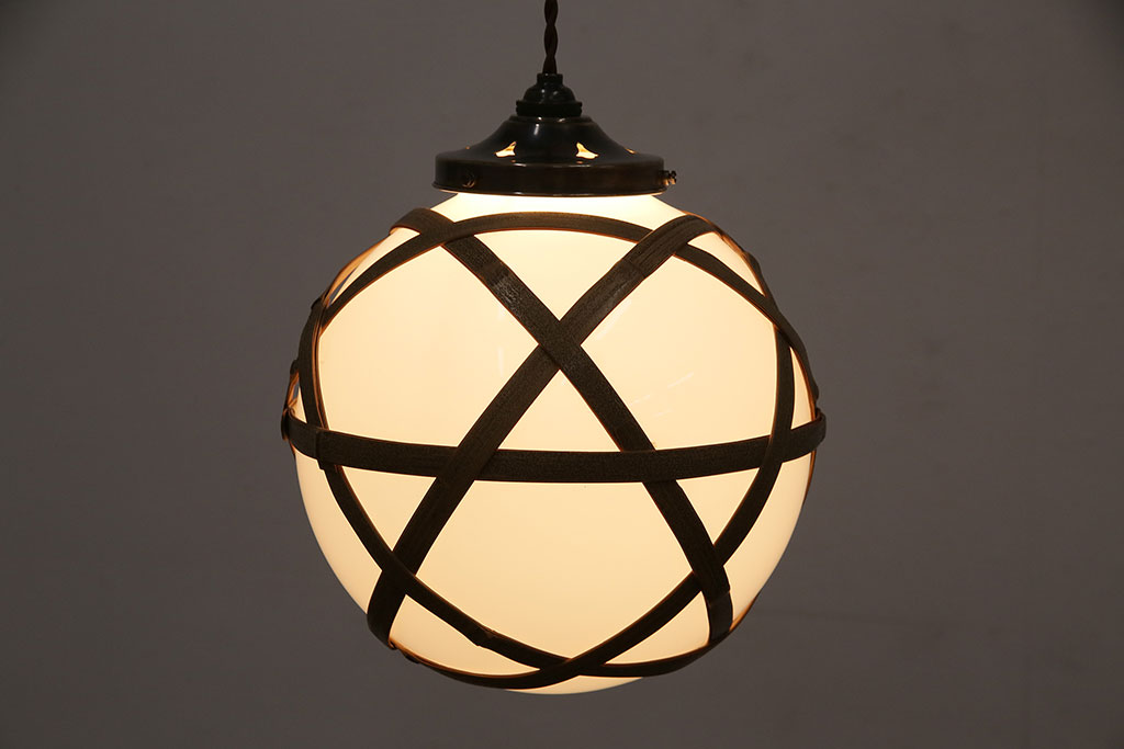 アンティーク照明　和の雰囲気を引き立てる竹巻きデザインの天井照明(ペンダントライト、吊り下げ照明)(R-046994)