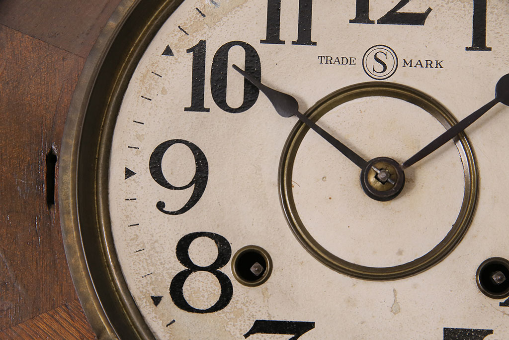 アンティーク時計　精工舎　TRADE(S)MARK　トレードマーク　SEIKO　セイコー　ゼンマイ式　 コントラストが魅力的な八角型柱時計(SEIKOSHA、振り子時計、掛け時計、古時計)(R-047032)