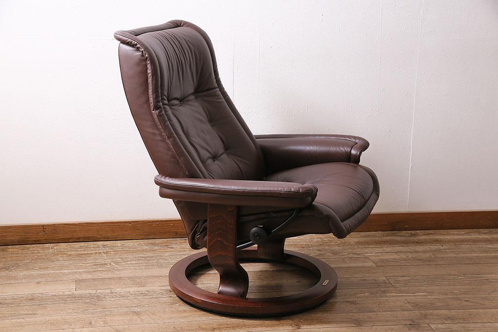 中古　EKORNES(エコーネス)　本革　ロイヤルシリーズ　オットマン付き　ストレスレスチェア(定価約46万円)(リクライニングチェア、アームチェア、椅子)(R-047035)