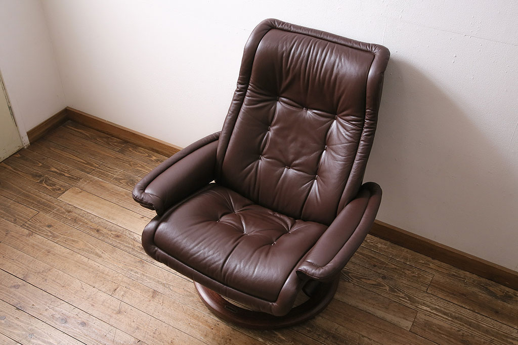 中古　EKORNES(エコーネス)　本革　ロイヤルシリーズ　オットマン付き　ストレスレスチェア(定価約46万円)(リクライニングチェア、アームチェア、椅子)(R-047035)