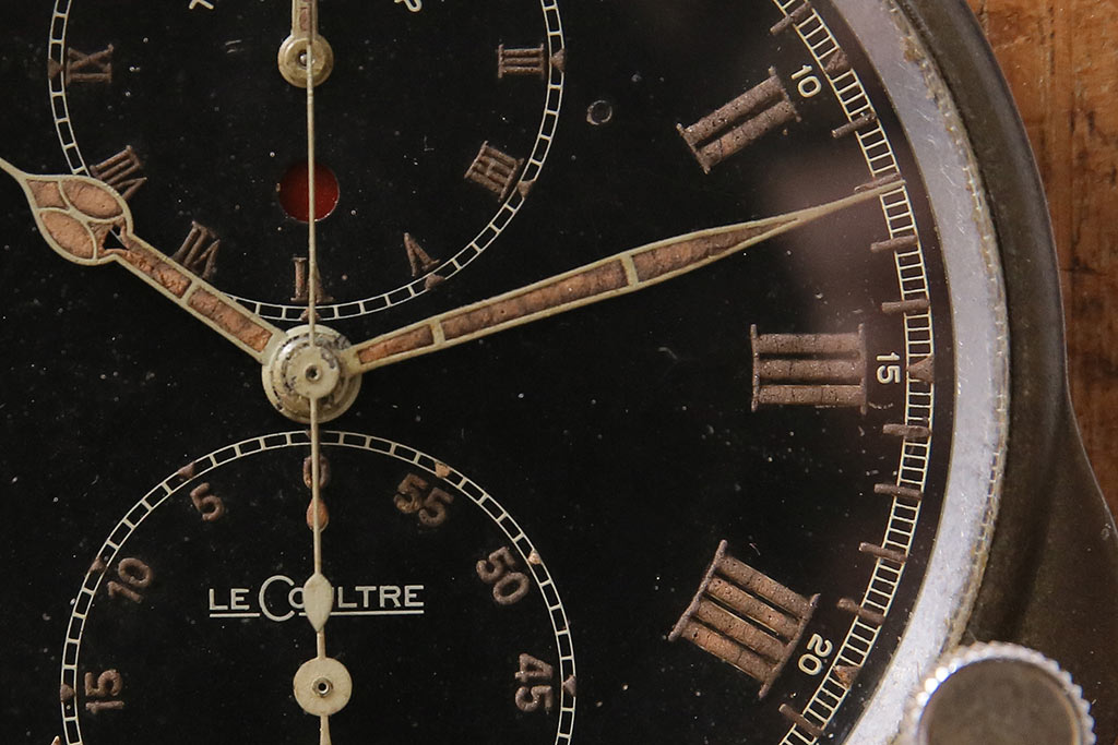 スイス　LECOULTRE(ルクルト)　木製置時計(R-047038)