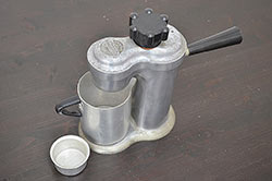 【セミオーダー家具実例】木製本箱をリメイク!建具に結霜ガラス、クリアガラスを使用したラフジュ工房オリジナルのステンドグラスを組み入れました。(収納棚、戸棚、キャビネット、ブックケース)