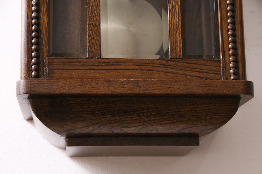アンティーク時計　ドイツ製　ゼンマイ式　浮き彫り　木の温もりを感じる振り子時計(掛け時計、柱時計、古時計)(R-047099)