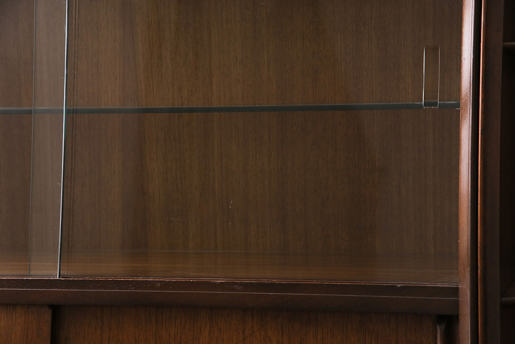 ヴィンテージ家具　北欧ビンテージ　G-PLAN(ジープラン)　チーク材　ミッドセンチュリースタイルにおすすめなブックケース&ディスプレイキャビネット(収納棚、戸棚、本箱、キャビネット)(R-047204)