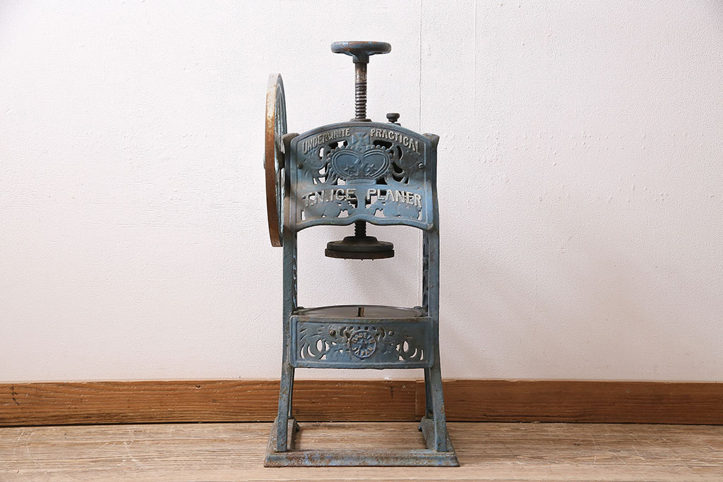 ジャンク品　アンティーク雑貨　帝農社製　T.N.ICE PLANER　ミカド式　レトロで凝ったデザインが魅力的な手動式かき氷機(氷削機、手回し、ディスプレイ)(R-047251)
