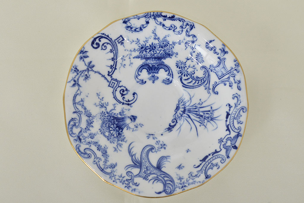 イギリス　1898年　ロイヤルクラウンダービー　印判花籠図　モカカップ&ソーサー(ROYAL CROWN DERBY、洋食器)(R-047442)