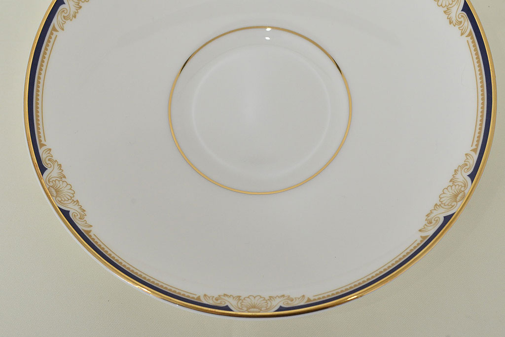 ウェッジウッド　WEDGWOOD　CAVENDISH　カップ&ソーサーなど4点(ジャスパー、ハートBOX、灰皿、アッシュトレイ)(R-047512)