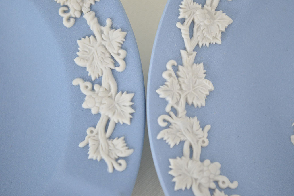 ウェッジウッド　WEDGWOOD　CAVENDISH　カップ&ソーサーなど4点(ジャスパー、ハートBOX、灰皿、アッシュトレイ)(R-047512)