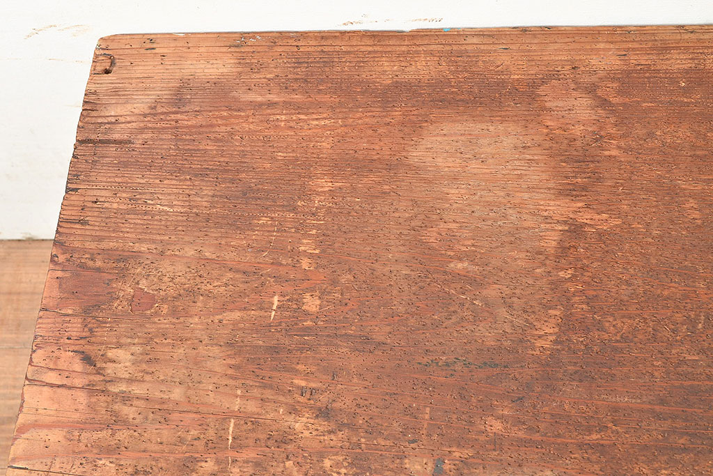 和製アンティーク　古い木の味わいを楽しめる特大サイズの裁ち板(テーブル、作業台)(R-047548)
