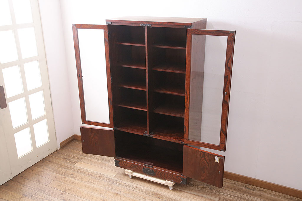 中古　伝統民芸　岩谷堂箪笥　No.233　拭き漆塗りが上品なキャビネット(書棚、本箱、ブックケース)(定価約45万円)
