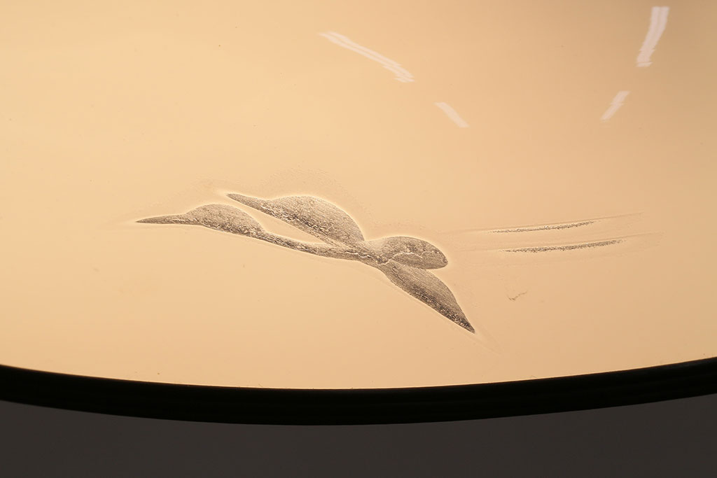アンティーク照明　セルロイド装飾　柔らかな光に飛ぶ鶴が浮かぶ天井照明(ペンダントライト、吊り下げ照明、セル巻)(R-047823)