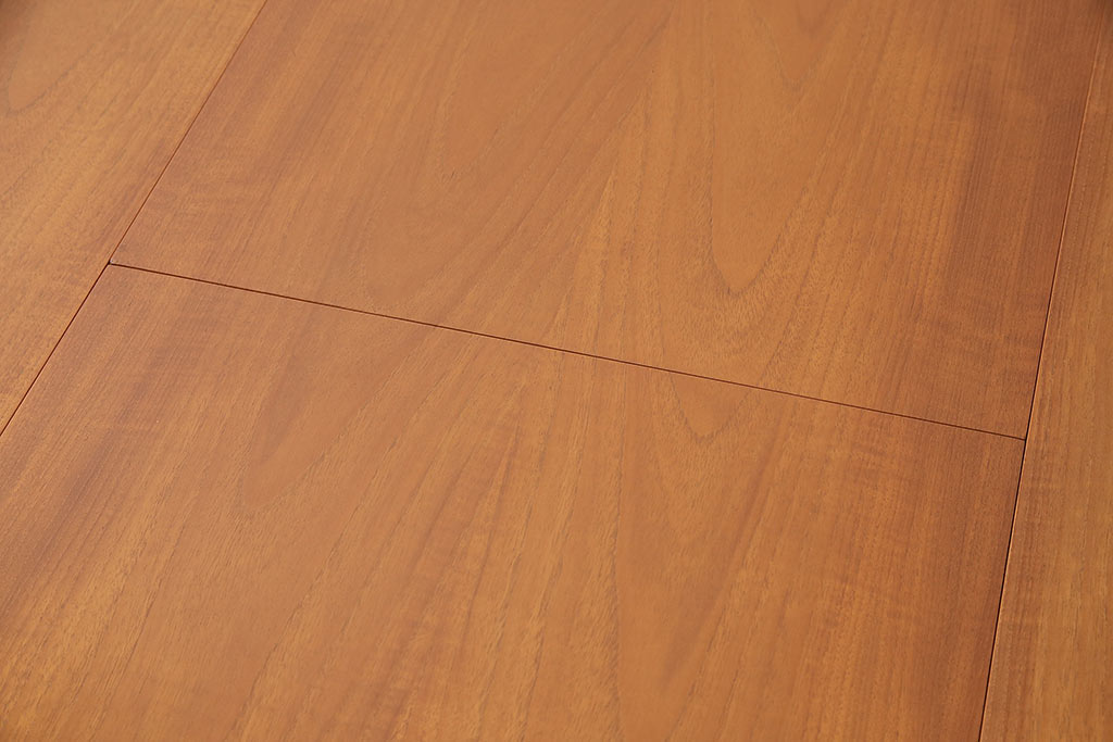 ヴィンテージ家具　G-PLAN(ジープラン) 北欧家具　チーク材　ほっこりとした優しい雰囲気を添えるオーバル型のエクステンションテーブル(ダイニングテーブル、ビンテージ)(R-047900)
