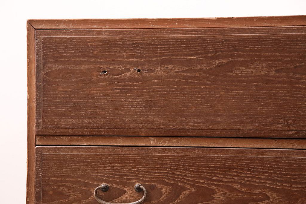 和製アンティーク　ニレ材の杢目が楽しめる凝った作りのローチェスト(時代箪笥、タンス、引き出し)(R-047940)