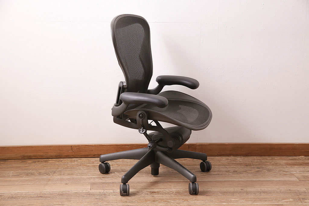 中古　Hermanmiller(ハーマンミラー社)　Bサイズ　ランバーサポート　アーロンチェア(オフィスチェア、椅子、イス)(R-047977)