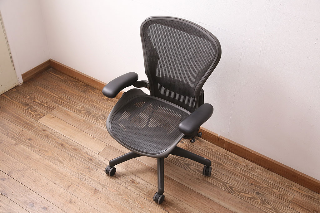 中古　Hermanmiller(ハーマンミラー社)　Bサイズ　ランバーサポート　アーロンチェア(オフィスチェア、椅子、イス)(R-047977)