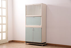 イギリスヴィンテージ　レトロな雰囲気たっぷりのキッチンキャビネット(食器棚、収納棚、戸棚、ビンテージ)(R-047987)
