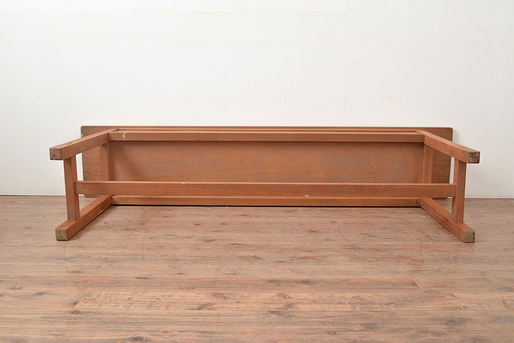 昭和レトロ　便利な棚付き!味のある木肌が楽しめるラワン材製の作業台(コンソールテーブル、カウンターテーブル)(R-048045)