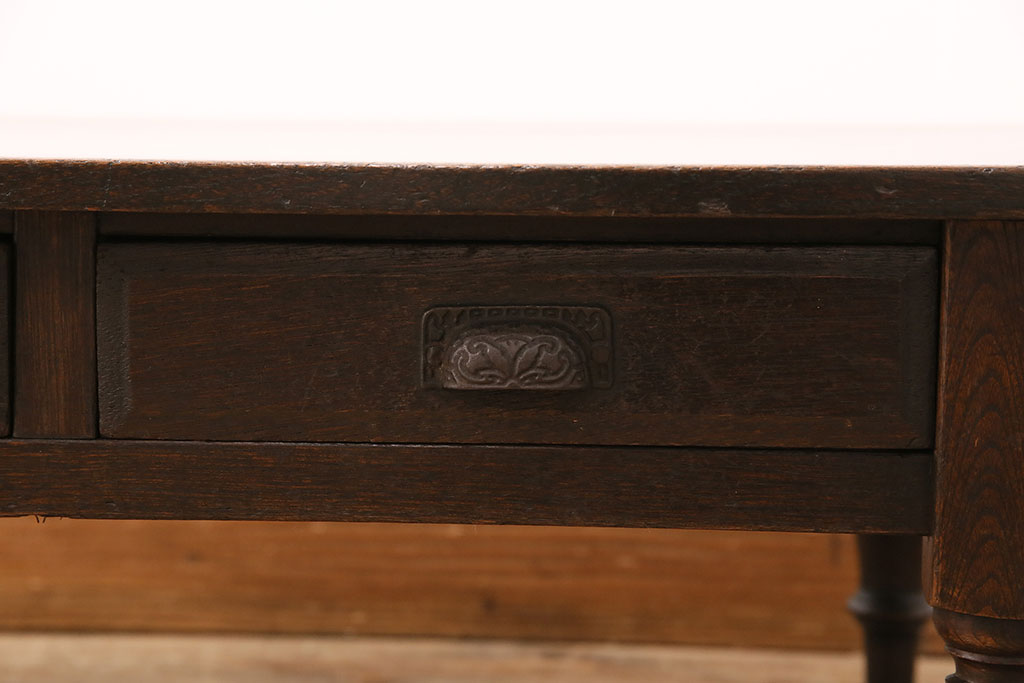 和製アンティーク　和洋折衷な佇まいが魅力の栓材製の文机(座卓、ローテーブル、センターテーブル)(R-048092)