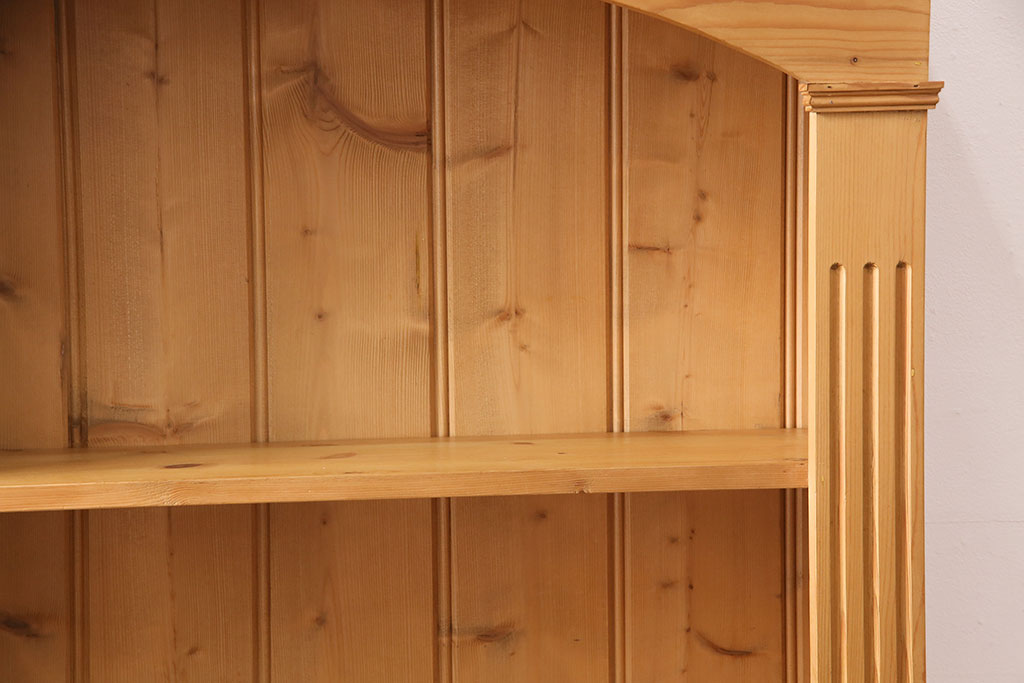 中古　パイン無垢材　ナチュラルカントリースタイルにおすすめなオープンラック(本棚、収納棚、シェルフ、ブックシェルフ)(R-048129)