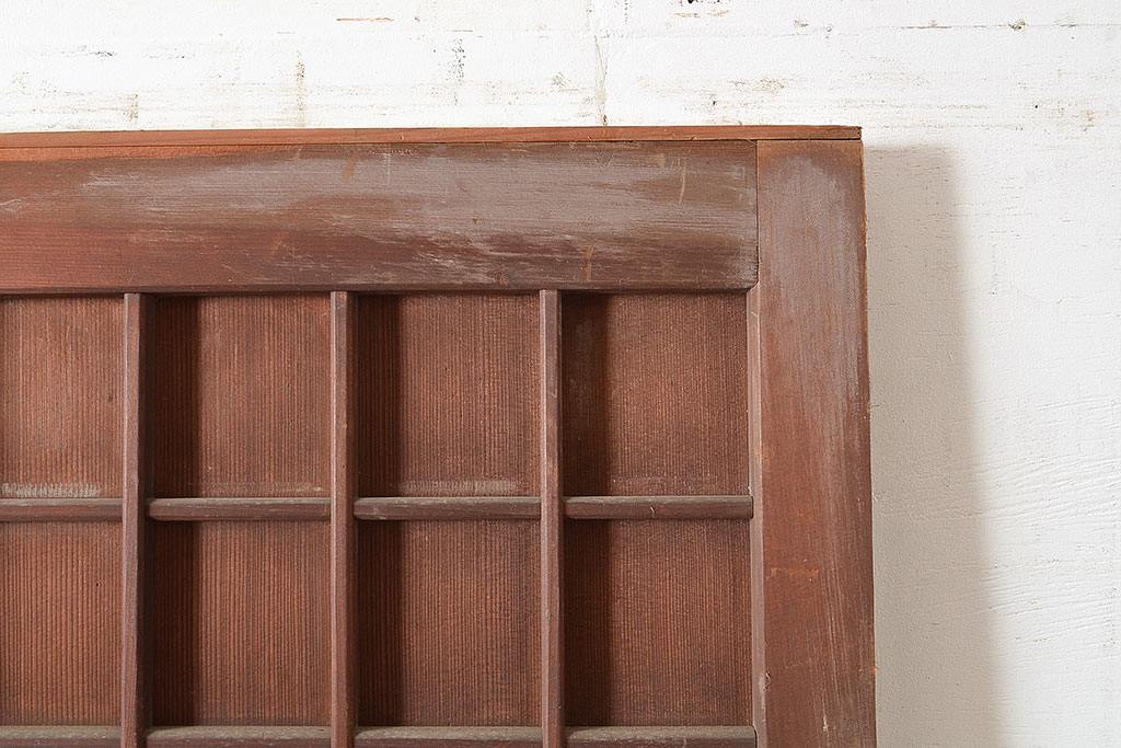 アンティーク建具　古き良き上質な和を楽しむヒノキ材製のマス目格子戸2枚セット(板戸、引き戸、建具)(R-048222)