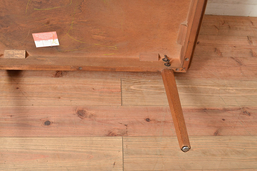 アメリカ　ヴィンテージ　チーク材　天板のラインがおしゃれなテーブル(ローテーブル、ビンテージ)(R-048280)