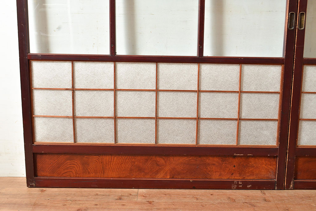 アンティーク建具　腰板ケヤキ材　漆塗り　和の風情たっぷりの両面格子入り障子戸2枚セット(引き戸、建具)(R-048354)