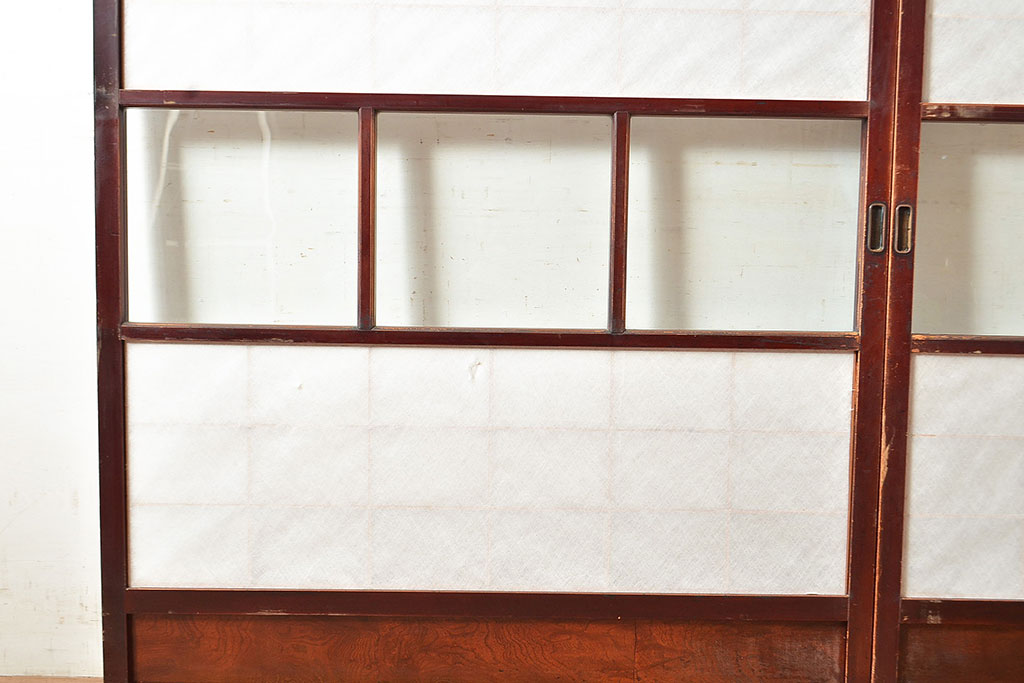 アンティーク建具　腰板ケヤキ材　枠・腰板漆塗り　和の情緒溢れる障子戸2枚セット(引き戸、建具)(R-048356)