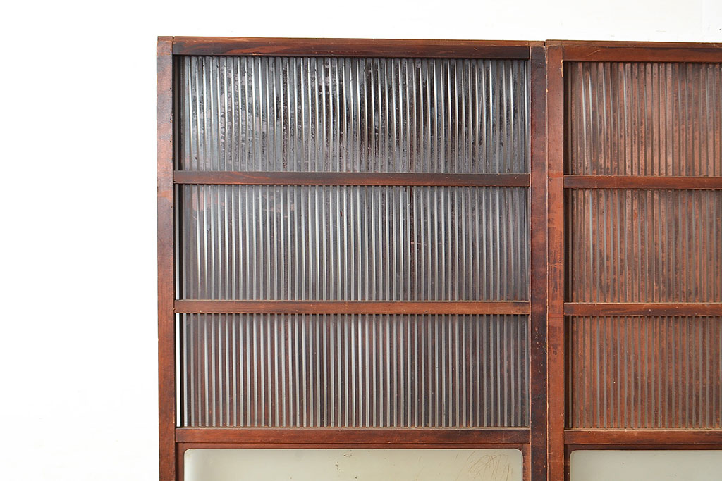 アンティーク建具　落ち着いた和の雰囲気を演出する格子戸2枚セット(引き戸、建具)(R-048358)