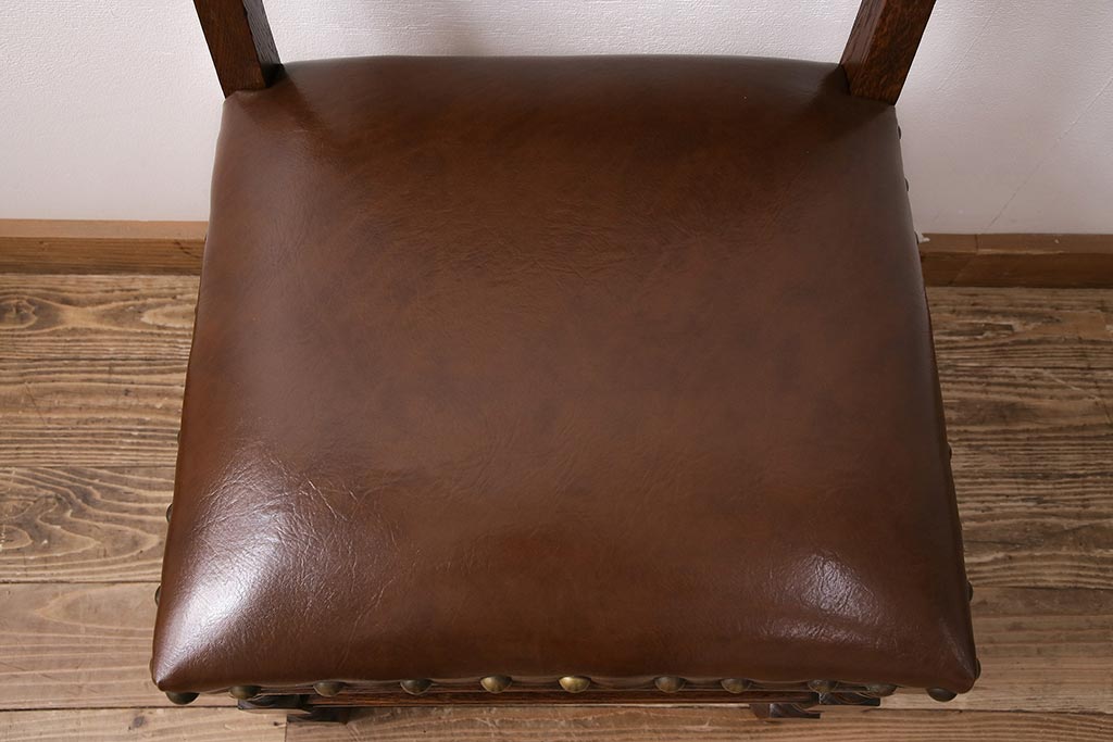 イギリスビンテージ　堂々とした風格を感じるオーク材製のチェア(椅子、ダイニングチェア)(R-048434)