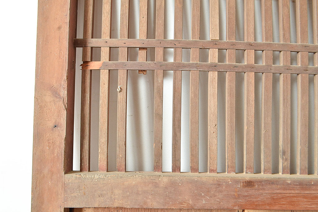アンティーク建具　ヒノキ材・栗材　時を重ねた木の味わいが魅力的な蔵戸(玄関戸、引き戸、建具)(R-048570)