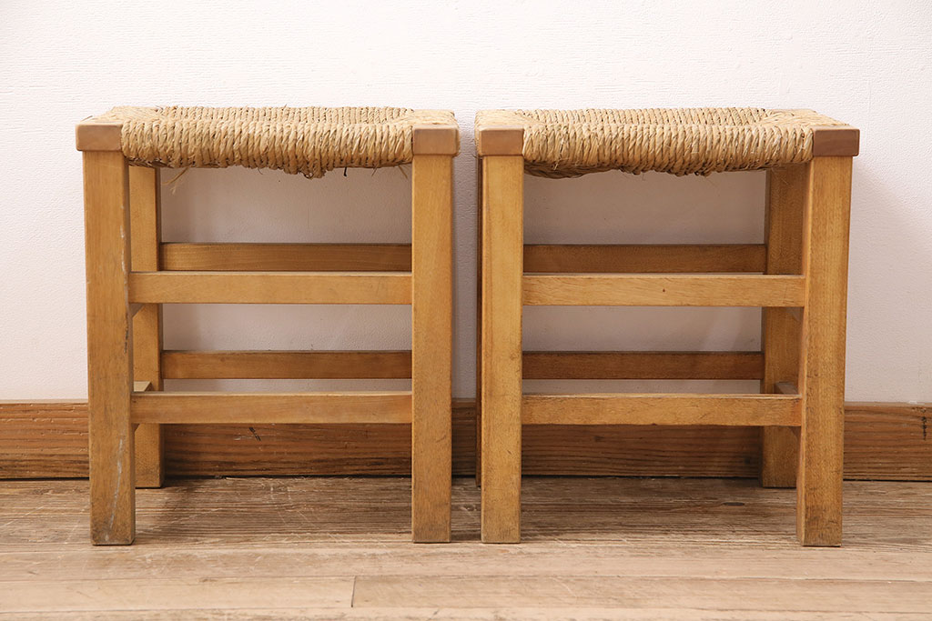 ヴィンテージ　松本民芸家具　初期モデル　ラッシ座面がおしゃれ!素朴な木肌が味わい深いスツール2脚セット(チェア、椅子、ビンテージ)(R-048715)