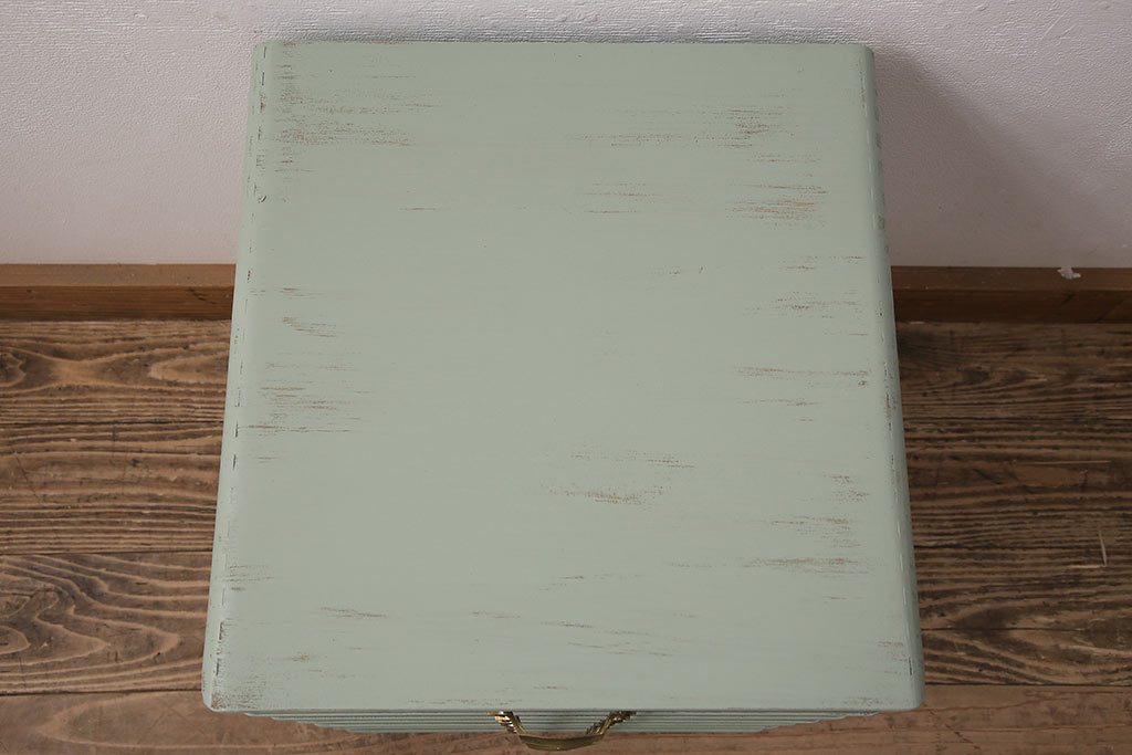 昭和レトロ　ペイント　優しいグリーンのツートーンカラーがおしゃれな小引き出し(小物収納、卓上収納、書類収納)(R-048738)