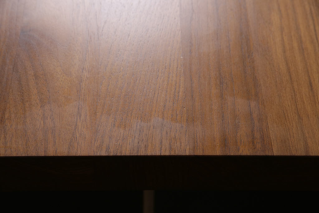 美品　arflex(アルフレックス)　Riva(リーヴァ)製　NATURA(ナチュラ)　モダンなダイニングテーブル(定価約55万円)(R-048775)