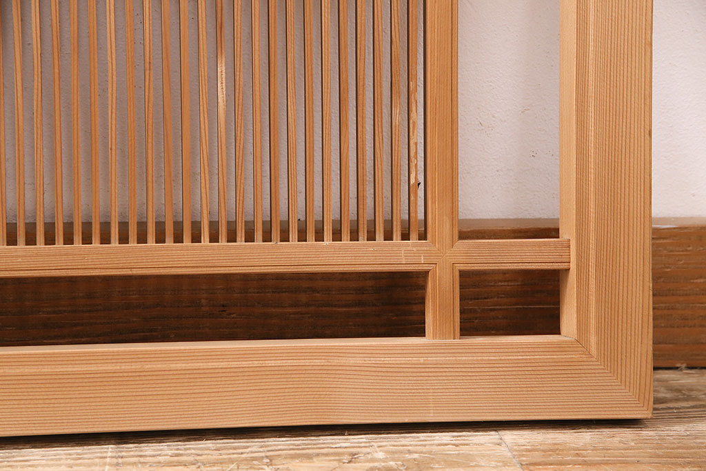 和製アンティーク　細やかな縦桟が美しいシンプルなデザインの筬欄間(オサランマ、明り取り、建具)(R-048835)