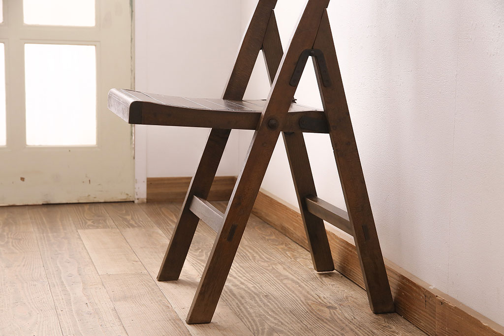 アンティーク家具　和製が珍しい!透かし彫りが魅力的な折りたたみチェア(折り畳みチェア、フォールディングチェア、椅子)(R-048876)