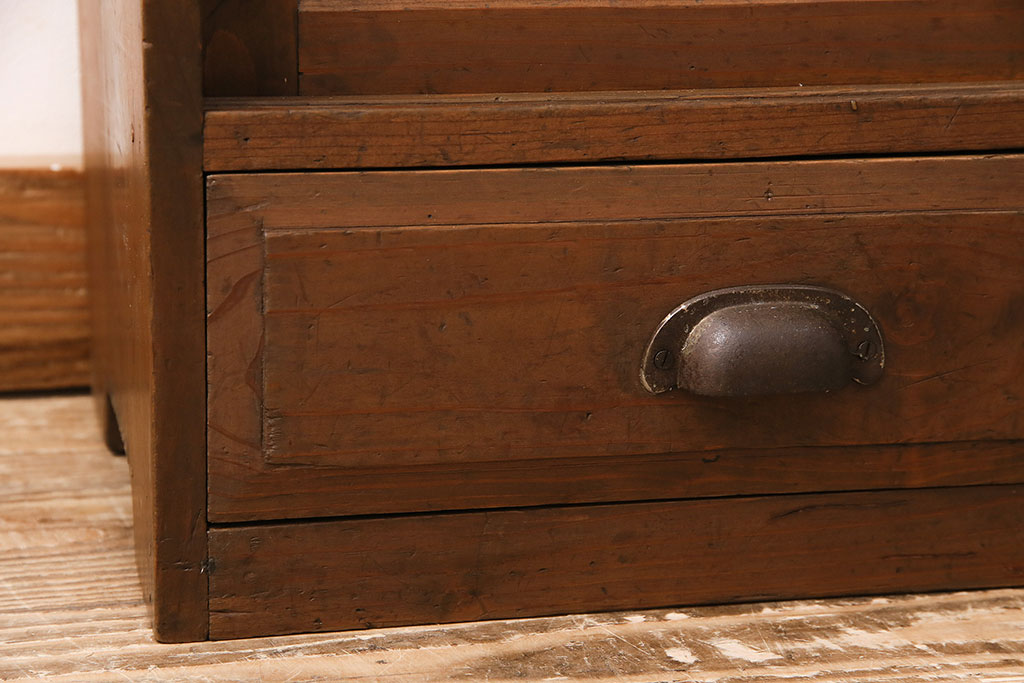 和製アンティーク　見せる収納を楽しめる!味わい深いシンプルな戸棚(収納棚、キャビネット)(R-048893)