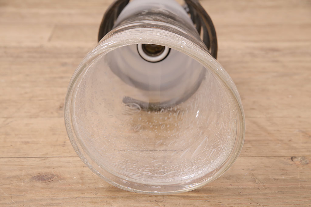 中古　アイアン　気泡ガラスがキラキラ輝くペンダント照明(天井照明、吊り下げ照明、シェード)(R-048905)